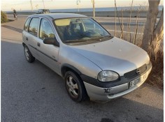 opel corsa b del año 2000