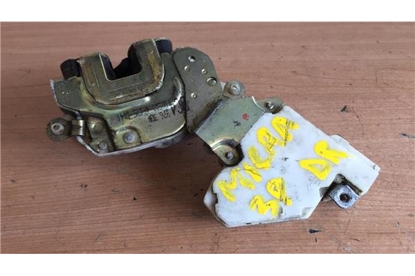 Recambio de cierre electromagnetico delantero derecho para nissan micra (k11) 1.0 lx referencia OEM IAM 805520U800 89A559 