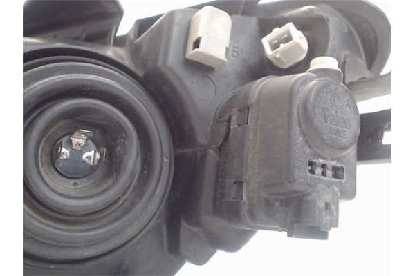 Recambio de faro delantero dcho para peugeot 206 1.4 i referencia OEM IAM 9632689280 67735780 