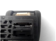 Recambio de asidero superior trasero izquierdo para audi rs3 sportback (8vf) 2.5 tfsi quattro referencia OEM IAM 8V0857607A  