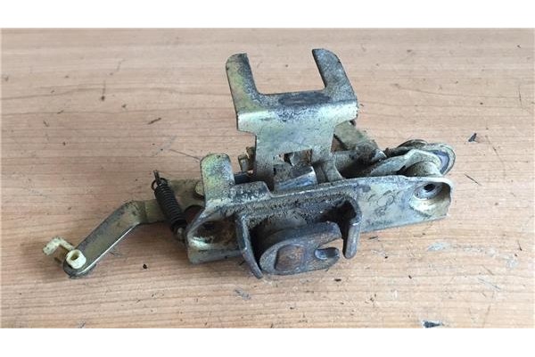 Recambio de cierre electromagnetico delantero derecho para nissan trade furgón 2.0 d referencia OEM IAM   