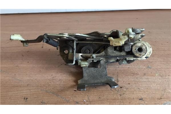 Recambio de cierre electromagnetico delantero derecho para nissan trade furgón 2.0 d referencia OEM IAM   