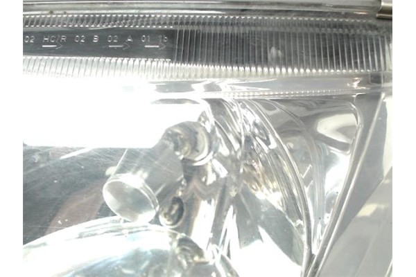 Recambio de faro delantero izquierdo para volkswagen bora berlina (1j2) referencia OEM IAM 1J5941015BC 1EH96356067 