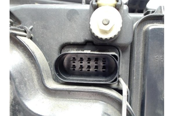 Recambio de faro delantero izquierdo para volkswagen bora berlina (1j2) referencia OEM IAM 1J5941015BC 1EH96356067 