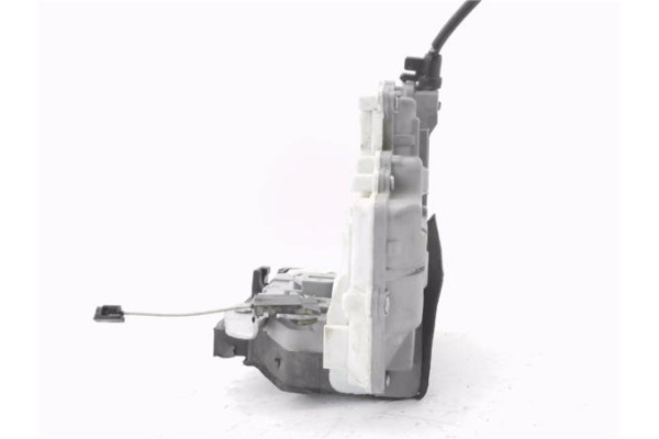 Recambio de cierre electromagnetico trasero izquierdo para seat altea xl (5p5) 1.9 tdi referencia OEM IAM 18800018107  
