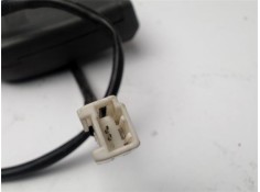 Recambio de anclaje cinturon delantero izquierdo para nissan pickup (d22) 2.5 d 4wd referencia OEM IAM 868422S460 TK-522 