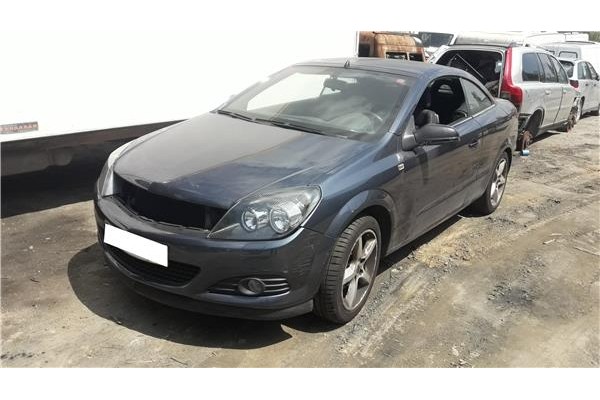 opel astra h berlina (2004) del año 