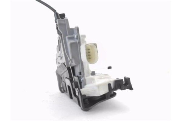 Recambio de cierre electromagnetico trasero izquierdo para seat altea xl (5p5) 1.9 tdi referencia OEM IAM 18800018107  