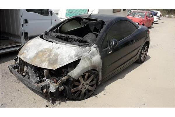 peugeot 207 cc cabrio-coupé del año 2008