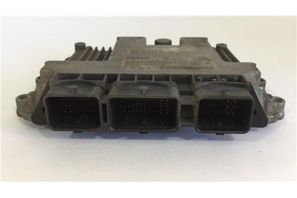 Recambio de centralita para peugeot 206 1.6 hdi 110 referencia OEM IAM 9656596680 0281011560 
