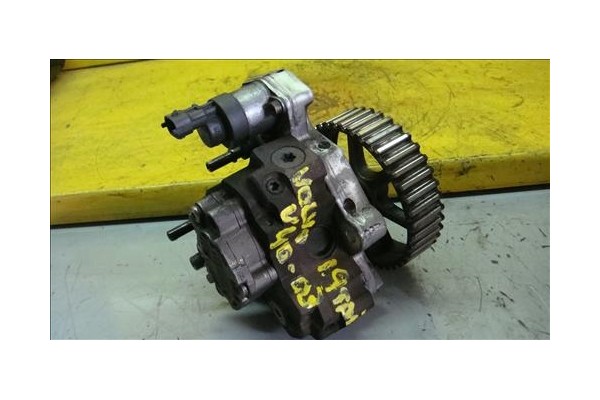 Recambio de bomba inyectora para volvo v40 familiar 1.9 di referencia OEM IAM 8602784 0445010075 