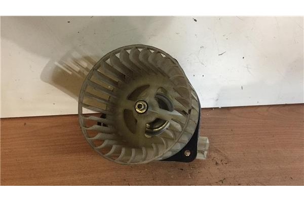 Recambio de motor calefaccion para nissan patrol gr (y60) 2.8 td (y60a) referencia OEM IAM  4403100714 