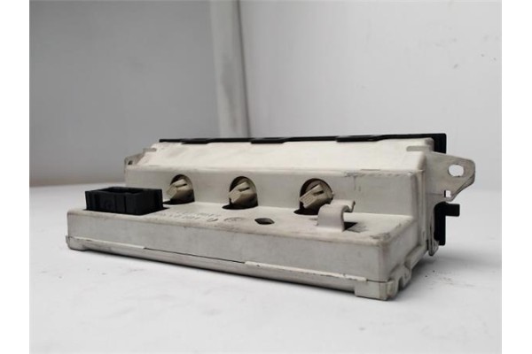 Recambio de reloj horario para citroen xsara 2.0 hdi referencia OEM IAM 9643823677 216672036A 