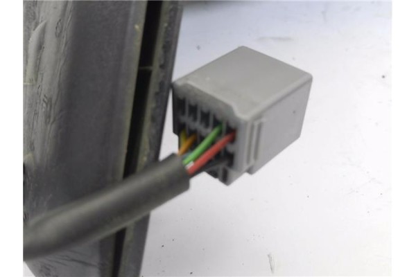 Recambio de retrovisor electrico derecho para ford mondeo iii (b5y) 2.0 tdci referencia OEM IAM E9014236  