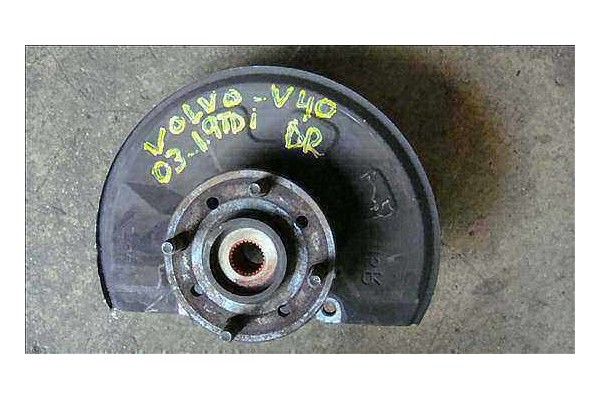 Recambio de mangueta delantero derecha para volvo v40 familiar 1.9 di referencia OEM IAM 30884173  