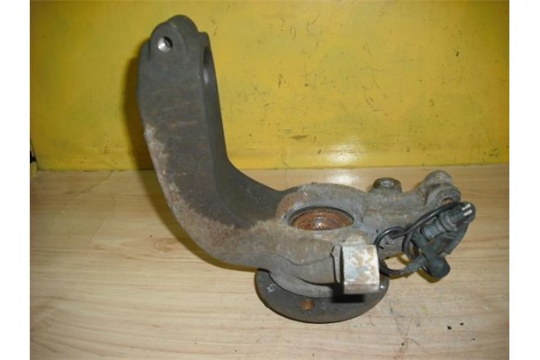 Recambio de mangueta delantero izquierda para renault scenic ii (jm) 1.5 dci (jm02, jm13) referencia OEM IAM 8200297028  