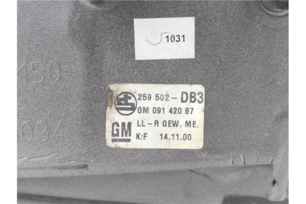 Recambio de retrovisor derecho para opel astra g berlina 2.0 comfort referencia OEM IAM 09142087 61094 