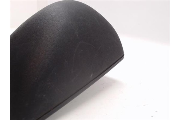 Recambio de retrovisor izquierdo para volkswagen polo ii (867/871/873) referencia OEM IAM   