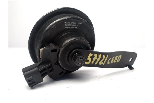 Recambio de bocina para kia ceed (jd) 1.0 drive referencia OEM IAM 96630-J7000  
