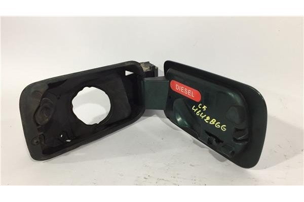 Recambio de tapa exterior combustible para citroen c5 berlina 2.2 hdi exclusive referencia OEM IAM 9633284180  