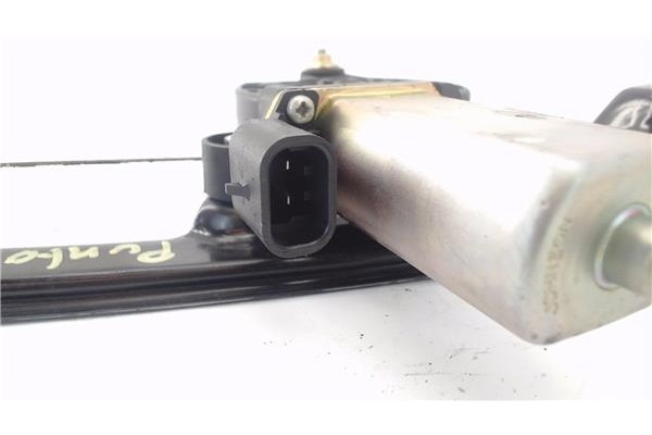 Recambio de mecanismo elevalunas delantero derecho para fiat ii punto (188) berlina 1.2 8v active referencia OEM IAM 51764549  