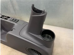 Recambio de embellecedor consola central para mercedes-benz clase a (bm 168) 1.9 190 (168.032) referencia OEM IAM A1686801250721