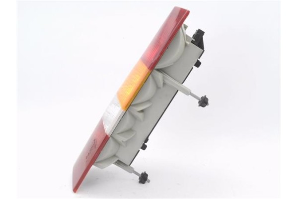 Recambio de piloto trasero izquierdo para ford transit furgón (fa_ _) 2.0 di (fae_, faf_, fag_) referencia OEM IAM YC1X13N004A  