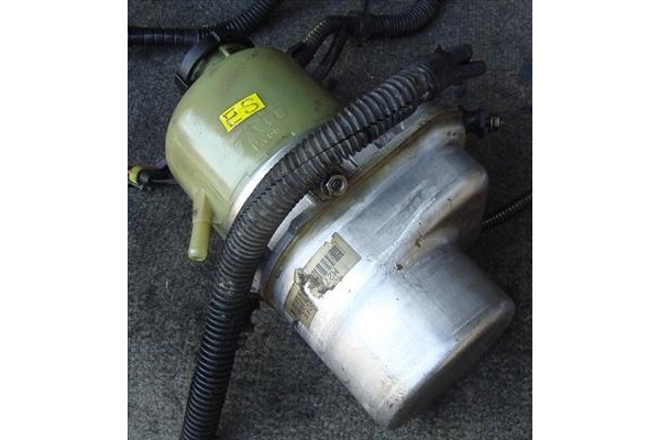 Recambio de bomba servodireccion para opel astra g fastback (f48_, f08_) 2.0 dti 16v referencia OEM IAM   