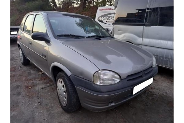 opel corsa b del año 1996