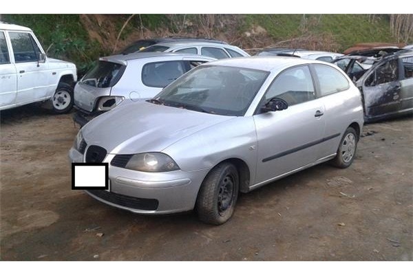 seat ibiza (6l1) del año 2004