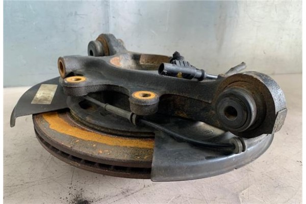 Recambio de mangueta trasero izquierda para land rover range rover sport 2.7 v6 td s referencia OEM IAM RLH500030 RUC000074 