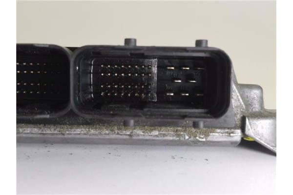 Recambio de centralita para alfa romeo 147 (190) 1.9 jtd distinctive referencia OEM IAM 73501227 0281010332 