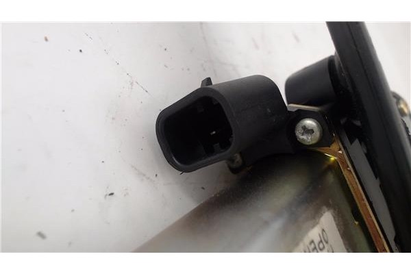 Recambio de mecanismo elevalunas delantero izquierdo para fiat ii punto (188) berlina 1.2 8v active referencia OEM IAM 51764550 