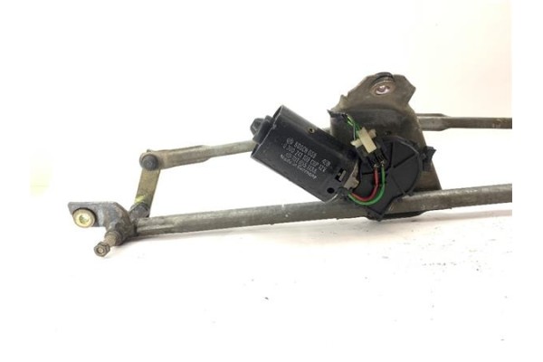 Recambio de motor limpiaparabrisas delantero para volkswagen golf iii (1h1) 1.6 referencia OEM IAM 0390241109CHP  