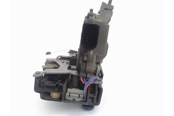 Recambio de cierre electromagnetico delantero derecho para seat leon (1m1) 1.9 tdi referencia OEM IAM 3B1837016C 100020110 3B183