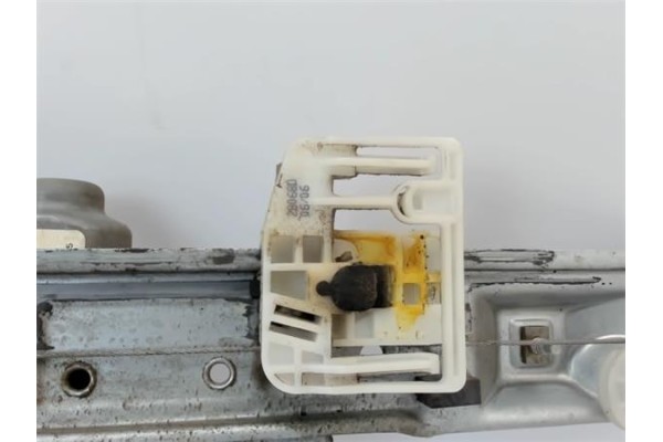 Recambio de mecanismo elevalunas trasero derecho para renault megane ii berlina 5p referencia OEM IAM   