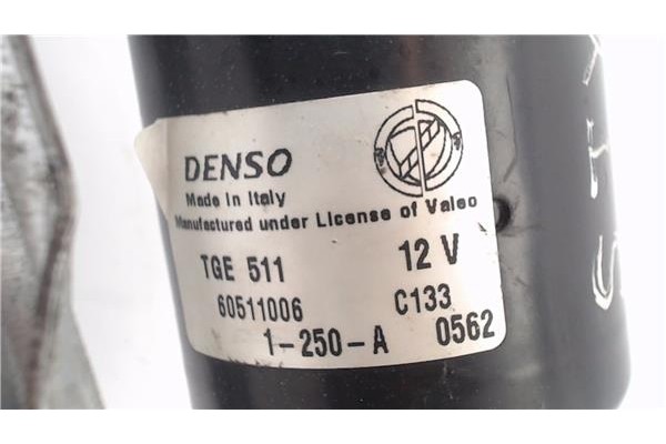 Recambio de motor limpiaparabrisas delantero para fiat stilo (192) referencia OEM IAM 60511006  