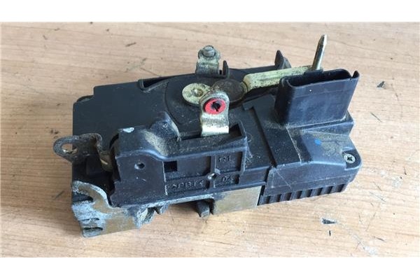 Recambio de cierre electromagnetico delantero derecho para peugeot expert combi 1.9 vollverglast (5 sitze) referencia OEM IAM   