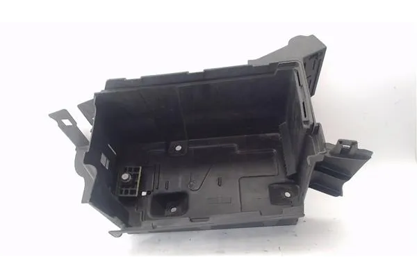 Recambio de protector soporte bateria para saab 9-3 berlina 1.9 tid referencia OEM IAM 12761146  