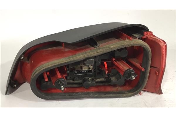 Recambio de piloto trasero izquierdo para peugeot 106 (s2) 1.5 d referencia OEM IAM 6350G6 2201286 9018200221 , PEUGEOT | 6350P1