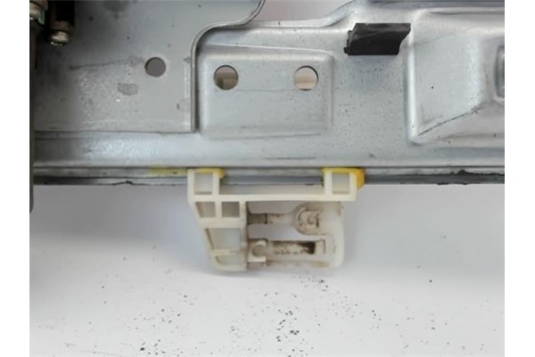 Recambio de mecanismo elevalunas trasero derecho para renault megane ii berlina 5p referencia OEM IAM   