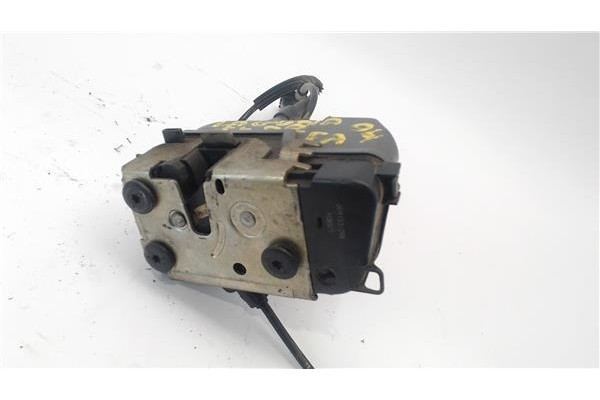 Recambio de cierre electromagnetico trasero derecho para renault laguna ii (bg0) 1.6 16v (bg0a, bg0l) referencia OEM IAM 8200000