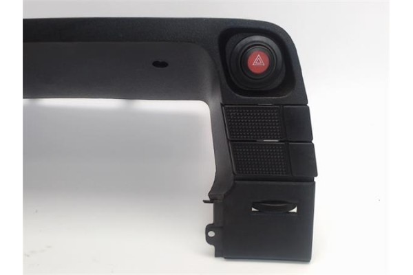 Recambio de embellecedor cuadro instrumentos para opel kadett e 2.0 i referencia OEM IAM 90360194  