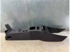 Recambio de embellecedor consola central para mercedes-benz clase a (bm 168) 1.9 190 (168.032) referencia OEM IAM A1686801250721