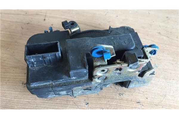 Recambio de cierre electromagnetico delantero izquierdo para peugeot partner (s1) 1.8 combispace referencia OEM IAM   
