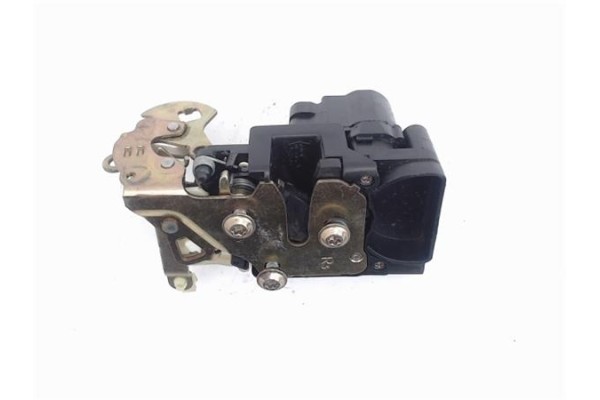 Recambio de cierre electromagnetico delantero derecho para chevrolet nubira berlina 1.6 se referencia OEM IAM 96272642  