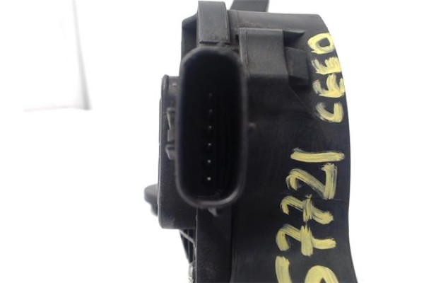 Recambio de pedal acelerador para kia ceed (jd) 1.0 drive referencia OEM IAM 32700-G4200  