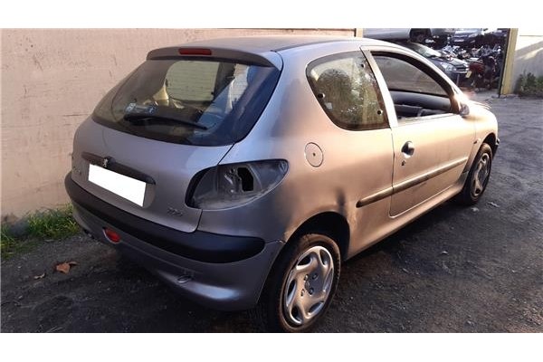 peugeot 206 del año 2001