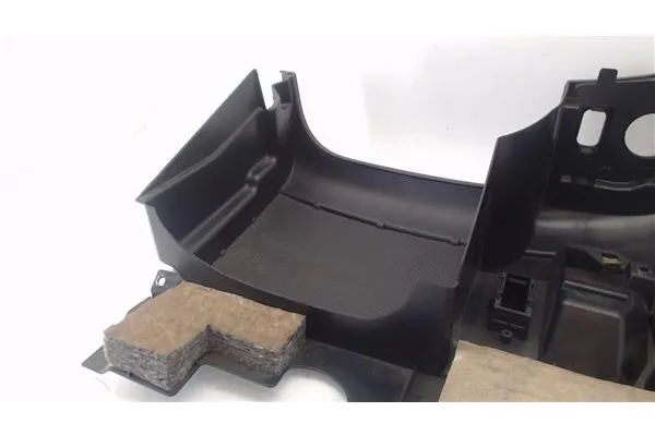 Recambio de embellecedor salpicadero para mercedes-benz clase a (bm 168) 1.9 190 (168.032) referencia OEM IAM A16868053877215  