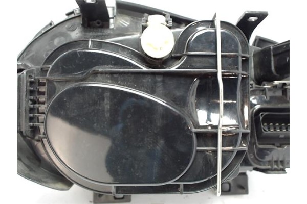 Recambio de faro delantero izquierdo para volkswagen golf iv berlina (1j1) referencia OEM IAM   